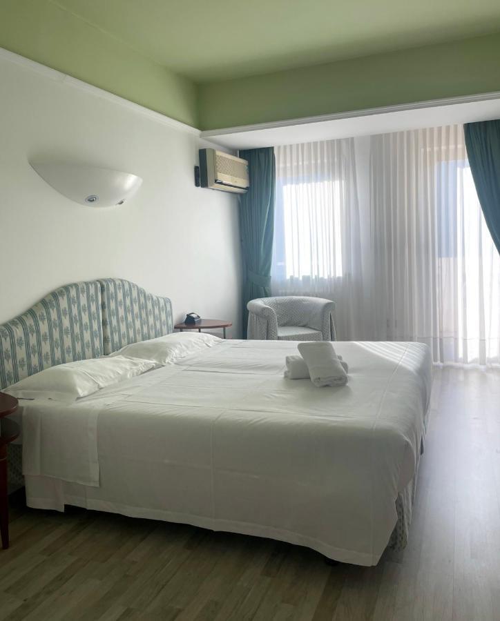 Miramonti Hotel Saint Vincent Exterior photo